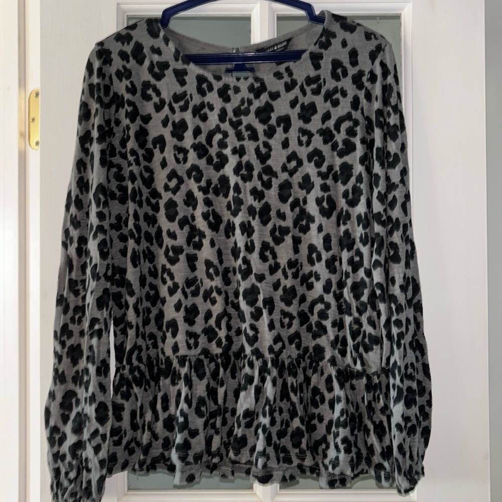 Lucky Brand Blouse Animal Print Sz SP cotton Modal